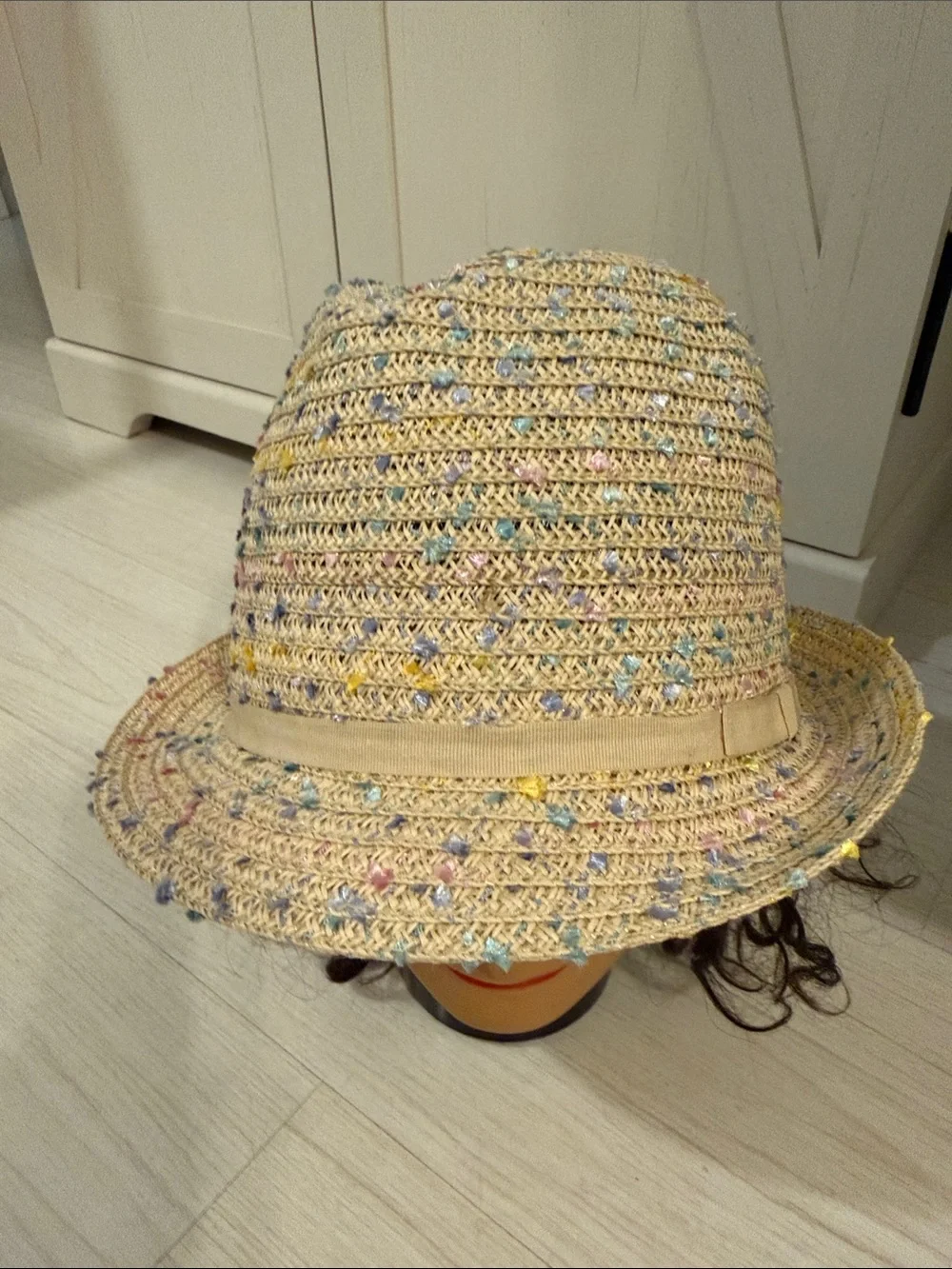 Neutral Straw Fedora Hat with Multicolor Speckle